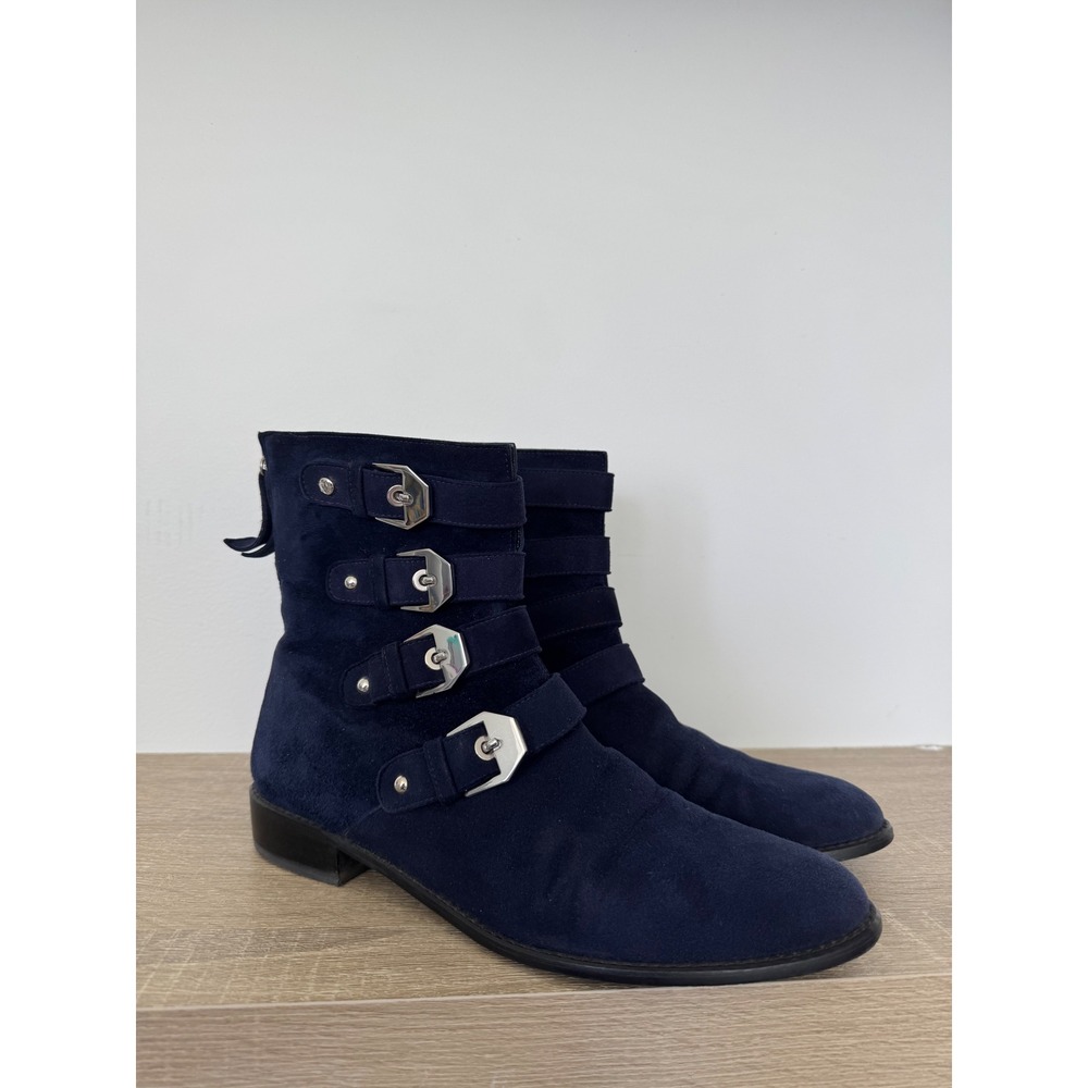 Stuart Weitzman Jittermacho Navy Suede Buckle Moto Ankle Boots 8‎